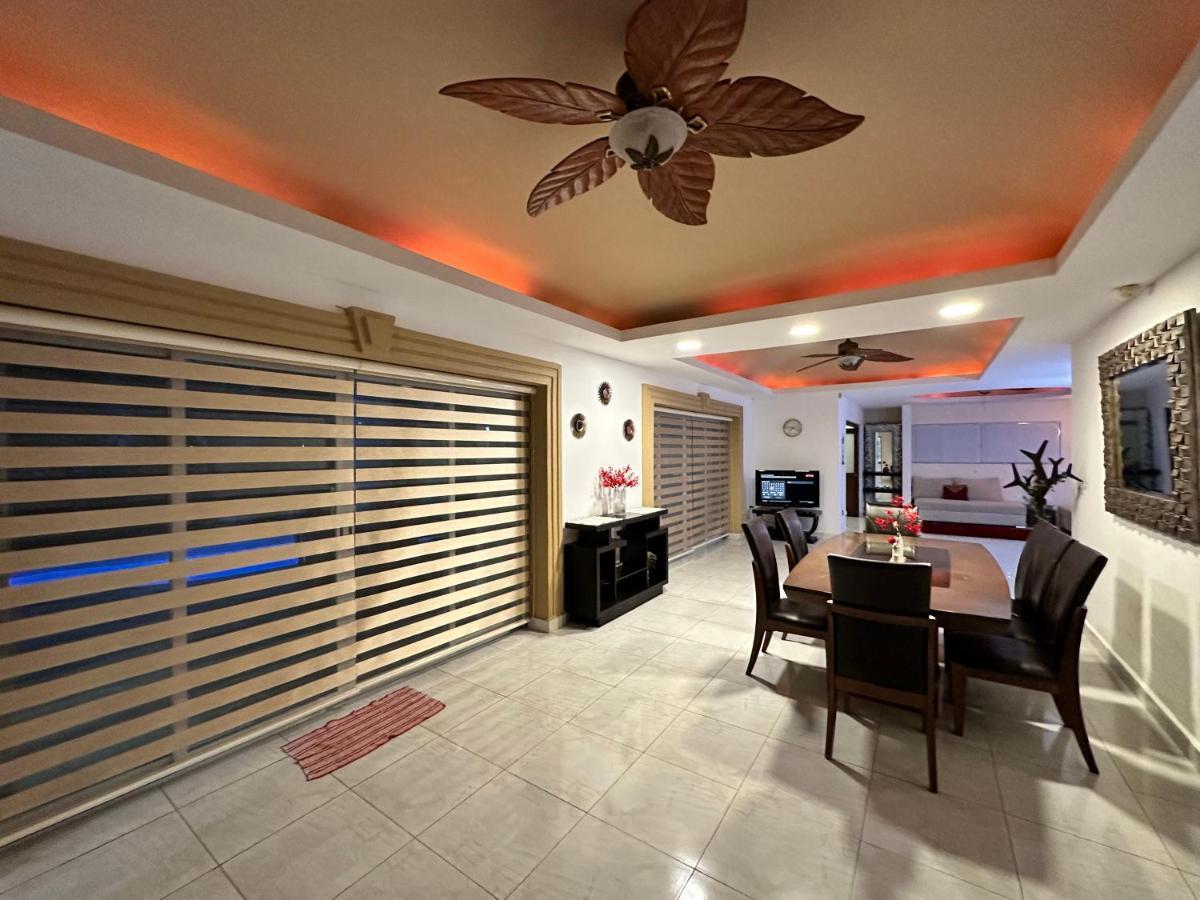 Casa Sasha'S Mini Palace Cancún Exterior foto