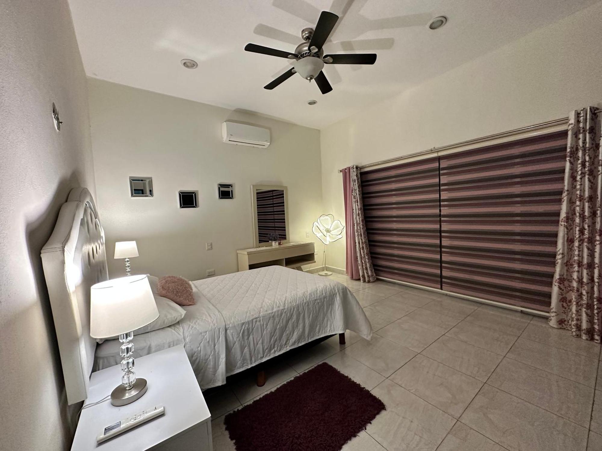 Casa Sasha'S Mini Palace Cancún Exterior foto